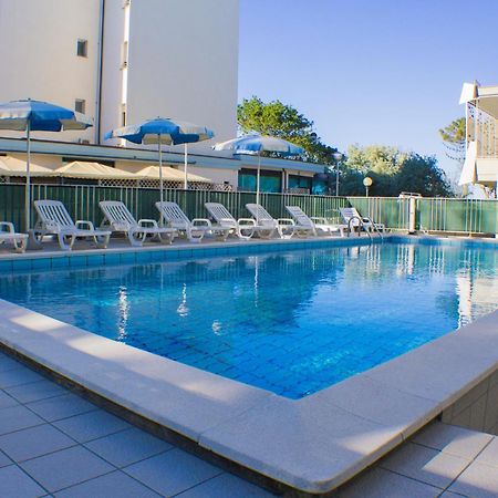 Hotel Brasilia Lido di Classe Exterior foto